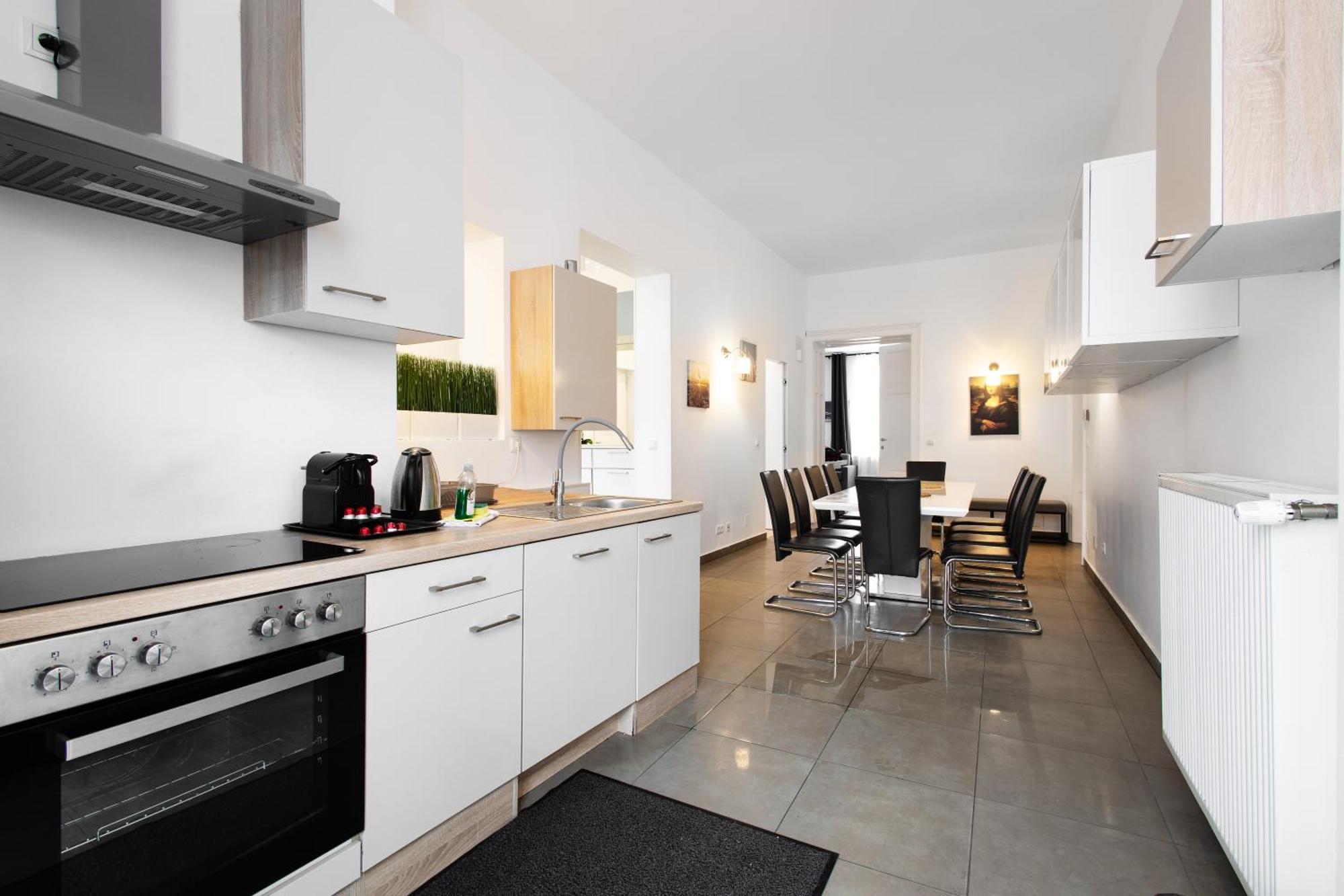 Apartments 4 You Red Star 8 Виена Екстериор снимка
